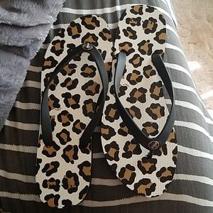 Coach flip flops